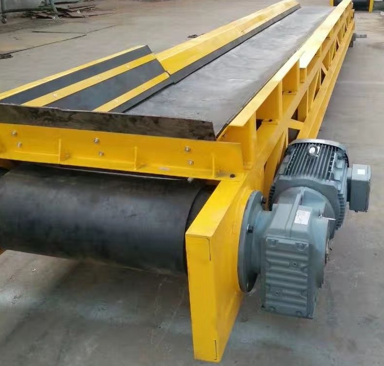 帶式輸送機靜態圖.jpg 帶式輸送機靜態圖.jpg