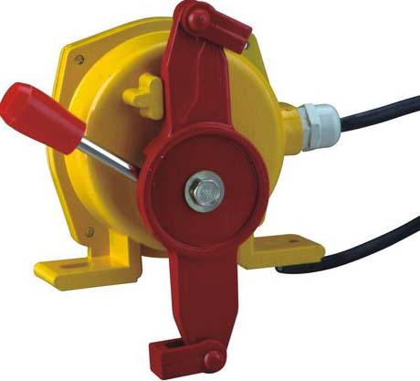 連云港帶式輸送機拉繩開關.jpg 連云港帶式輸送機拉繩開關.jpg